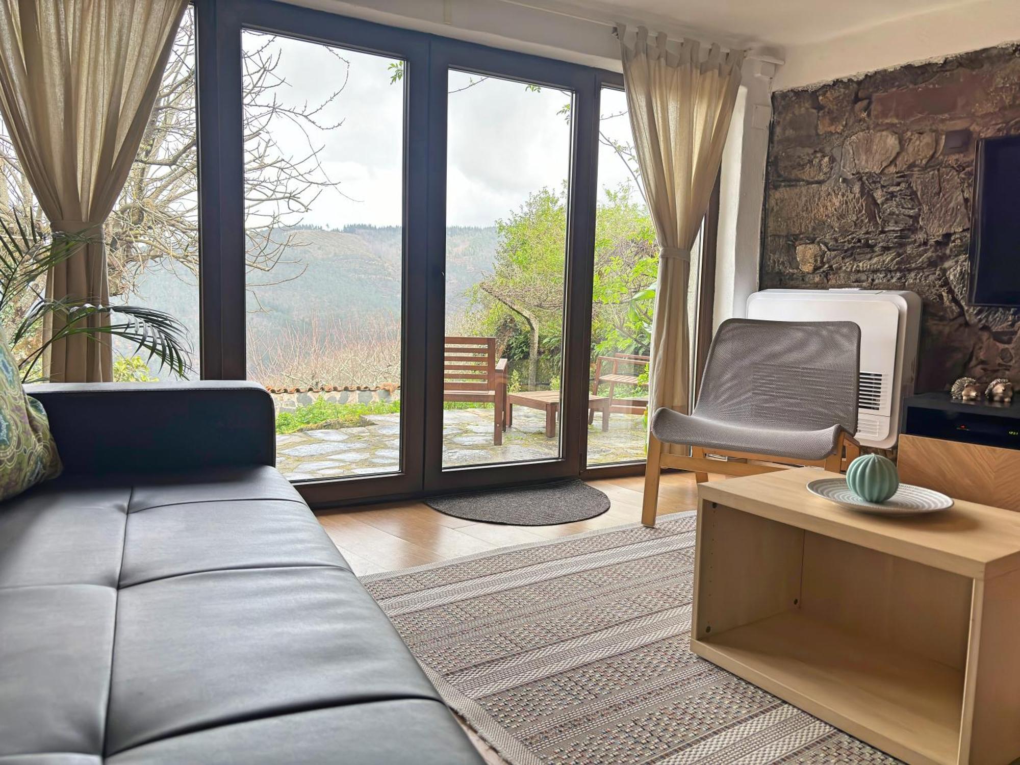 Retiro De Gondramaz - 200 M2 Villa Exteriör bild