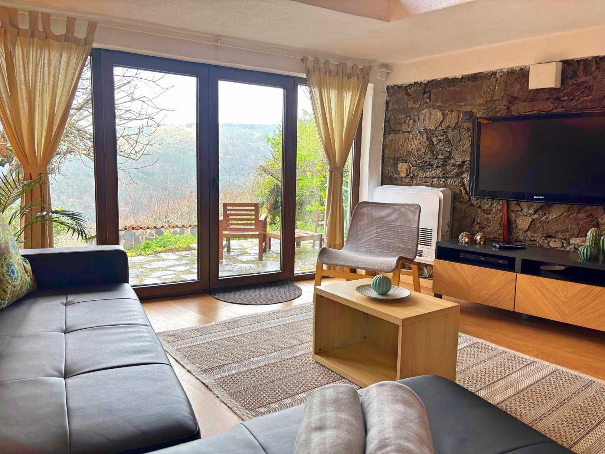 Retiro De Gondramaz - 200 M2 Villa Exteriör bild